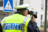 Speed-Week und Blitzer-Marathon nahen: Ab 15. April macht die Polizei verstärkt Jagd auf Raser