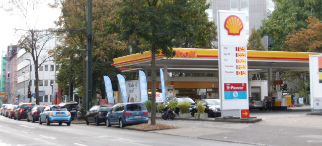 Verkehrsrecht : Rote Ampel oder Stau: Abkürzung über Nebenstraße erlaubt