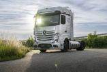 Daimler Truck und Umwelt: Daimler Truck testet Brennstoffzellen-Lkw mit Flüssigwasserstoff