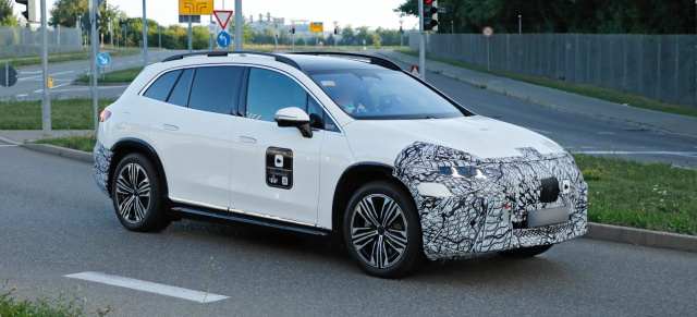 Mercedes Erlkönig Premiere: Erste Bilder vom EQS SUV Facelift 2026