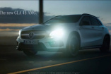 Video: Mercedes GLA 45 AMG Spot: Freiheit ist ansteckend: Witziges Video zum neuen Performance-SUV mit Stern