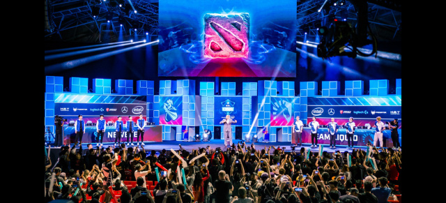 Elektronischer Spitzensport: Der Stern ist dabei!: Spnsoring im eSports: Mercedes-Benz erweitert Partnerschaft mit ESL