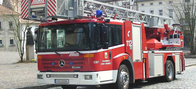 Faszination Feuerwehr: Vom Kinderferienprogramm im Mercedes-Benz Museum sollen die Youngster  Feuer und Flamme sein