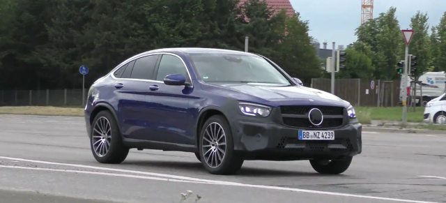 Mercedes-Benz Erlkönig erwischt: Star-Spy-Shot-Video: Mercedes-Benz GLC Coupé Facelift