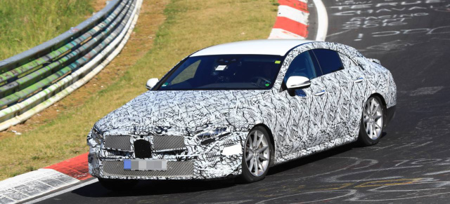 Mercedes-Benz Erlkönig erwischt: Mercedes-Benz CLS auf dem Nürburgring: Spy Shot: Neuer CLS dreht auf der Nordschleife seine Runden