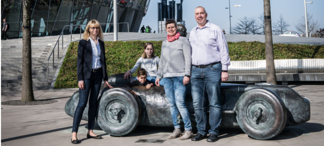  Neun Millionen Besucher – und mehr als 300 Gospelsänger dazu :  Neue Rekordzahl des Mercedes-Benz Museums 