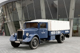 Schwere Sterne bei der Retro Classics: Stuttgarter Oldtimermesse vom 13.-16. März: Von der "Holzklasse" bis zum Hightech-Atego: "Trucks you can trust"