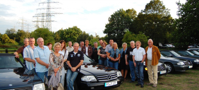 R129-IG bei der Mercedes-FanWorld: Die SL-Freunde der IG "Mitten im Pott"  sind am 2.12 auf der Mercedes-FanWorld im Rahmen der ESSEN MOTOR SHOW