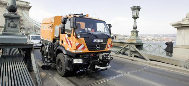 Unimog at Work: Sauberer Einsatz in Budapest  : Unimog U 20 in der Altstadt von Budapest