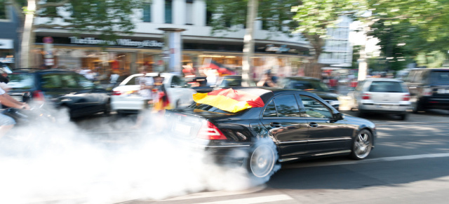 Diagnose: Dicke Hose? Höhere Bußgelder für Poser gefordert: Verkehrsminister wollen Autoposer stärker zur Kasse bitten