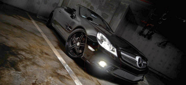 Mercedes Tuning made in USA: Mercedes SL 550 von RENM: Black & Better: Der amerikanische Tuner lässt den Mercedes R230 Roadster stark dastehen 