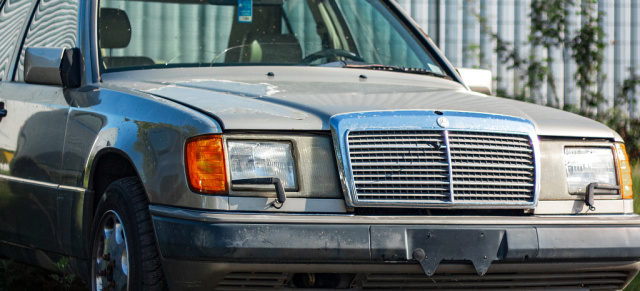 American Star für die Redaktion: Ein zweiter Frühling für den geölten Blitz!: Teil 1) Das Mercedes-Fans Projektauto: Ein Mercedes-Benz 400 E (W124) aus Kalifornien, USA