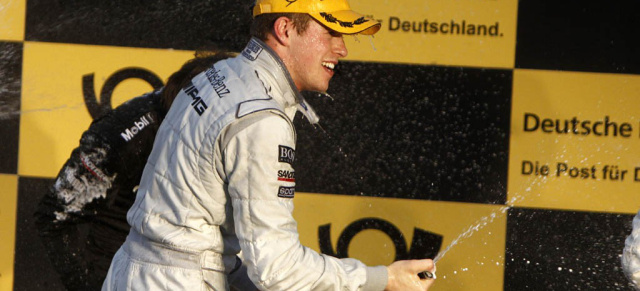 DTM in Schanghai: Mercedes-Fahrer Paul Di Resta ist DTM Champion : Durch den zweiten Platz beim elften und letzten Lauf der DTM 2010 in Schanghai sicherte sich der Schotte den Titel  
