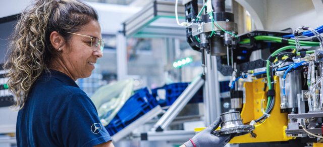 Startschuss für den Mercedes-Benz GLC: Produktionsstart der elektrischen Antriebseinheiten für den GLC bei Star Assembly