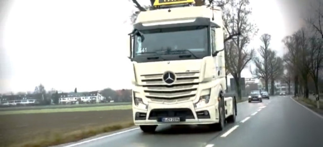 Überraschungsaktion: Mercedes Actros als Taxi: Ungewöhnliche Promotion-Aktion mit dem neuen Mercedes Actros 