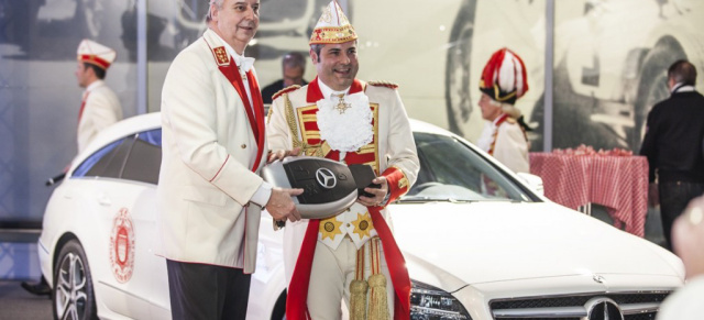 Narren mit Stil: Kölner Prinzengarde fährt Mercedes-Benz: Zehn Kleinbusse und ein CLS Shooting-Brake für die Prinzen-
Garde Köln e.V. und ihren neuen Präsidenten Dino Massi