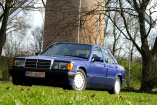 Farbtastisches Finale: Mercedes 190E Avantgarde: Mercedes 190E Avantgarde Azzuro: Buntes Happy End für die Baureihe W201 