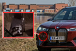 Photobomber: Mercedes mogelt sich in BMW-Pressefotoshooting: Mercedes-PKW „schleicht" sich auf BMW-Pressebilder ein